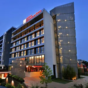 4* Otel Hilton Garden North