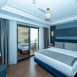 https://freya-luxury-hotel.istanbul-turkeyhotels.com