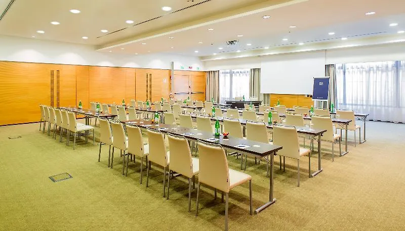 Nh Milano 2 Otel Segrate İtalya